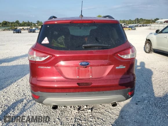 ✅ 2014 Ford Escape SE • VIN: 1FMCU0GX7EUA75536 • Lot: 80111335. Wystawiony na Copart z przebiegiem Nie podano. Bezpłatny archiwum sprzedaży aukcyjnych z USA i szczegółowy raport historii pojazdu na DreamBid. Zdjęcie 6.