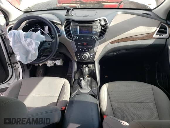 ✅ 2017 Hyundai Santa Fe 2.4L • VIN: 5XYZT3LB8HG419863 • Lot: 44273773. Wystawiony na Copart z przebiegiem 116 977 mil. Bezpłatny archiwum sprzedaży aukcyjnych z USA i szczegółowy raport historii pojazdu na DreamBid. Zdjęcie 8.