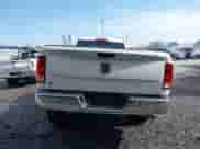 2016 Ram 1500 Tradesman с VIN 3C6JR6DTXGG257486, выставлен на аукционе IAAI как лот 41973725 с пробегом 155 769 миль миль и . История ставок и продаж доступна на DreamBid. Изображение 17.