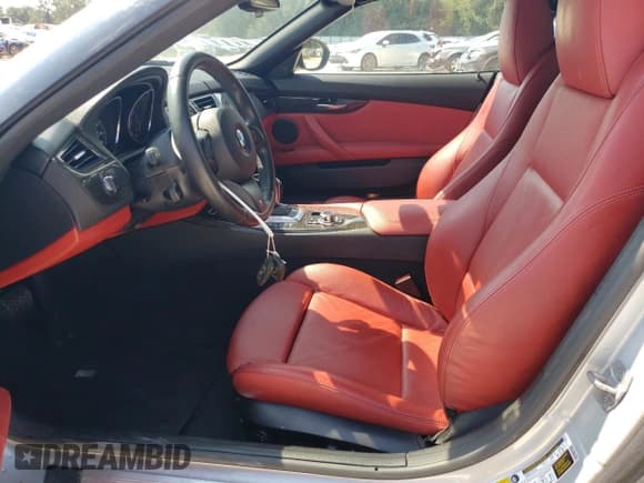 ✅ 2016 BMW Z4 sDrive28i • VIN: WBALL5C50G5A21212 • Лот: 75772304. Опубликован ранее на Copart с пробегом 37 959 миль. Бесплатный доступ к архиву аукционных продаж из США и подробный отчёт об истории автомобиля на DreamBid. Изображение 7.