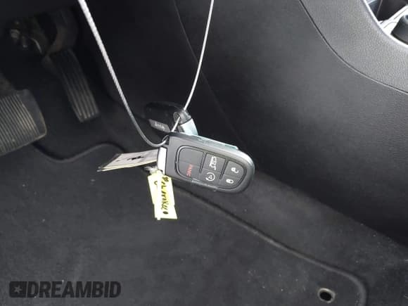 ✅ 2020 Jeep Cherokee Limited • VIN: 1C4PJMDX4LD603024 • Lot: 42532183. Listed on IAAI with 41,541 mi. Free auction sales archive from the USA and detailed vehicle history report at DreamBid. Image 11.