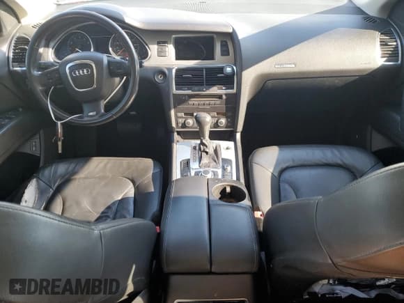 ✅ 2008 Audi Q7 Premium • VIN: WA1EY74L78D045690 • Lot: 55927485. Listed on Copart with 171,999 mi. Free auction sales archive from the USA and detailed vehicle history report at DreamBid. Image 8.