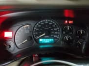 ✅ 2001 Chevrolet Suburban LS • VIN: 1GNFK16T71J274858 • Лот: 41432605. Опубликован ранее на Copart с пробегом 215 844 миль. Бесплатный доступ к архиву аукционных продаж из США и подробный отчёт об истории автомобиля на DreamBid. Изображение 9.