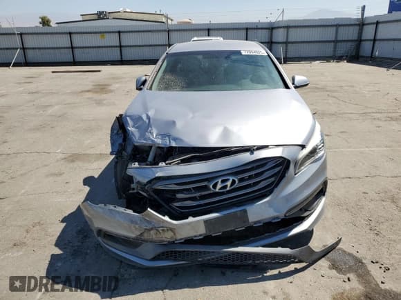 ✅ 2017 Hyundai Sonata Sport • VIN: 5NPE34AF4HH455813 • Lot: 72094925. Listed on Copart with 122,981 mi. Free auction sales archive from the USA and detailed vehicle history report at DreamBid. Image 5.
