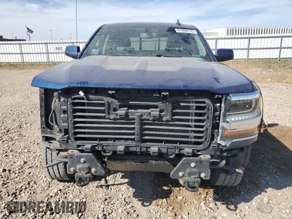 ✅ 2017 Chevrolet Silverado 1500 LT • VIN: 3GCUKREC3HG480612 • Lot: 81988715. Listed on Copart with 98,634 mi. Free auction sales archive from the USA and detailed vehicle history report at DreamBid. Image 5.