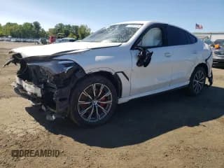 ✅ 2022 BMW X6 xDrive40i • VIN: 5UXCY6C08N9M22202 • Lot: 71508725. Wystawiony na Copart z przebiegiem Nie podano. Bezpłatny archiwum sprzedaży aukcyjnych z USA i szczegółowy raport historii pojazdu na DreamBid. Zdjęcie 1.