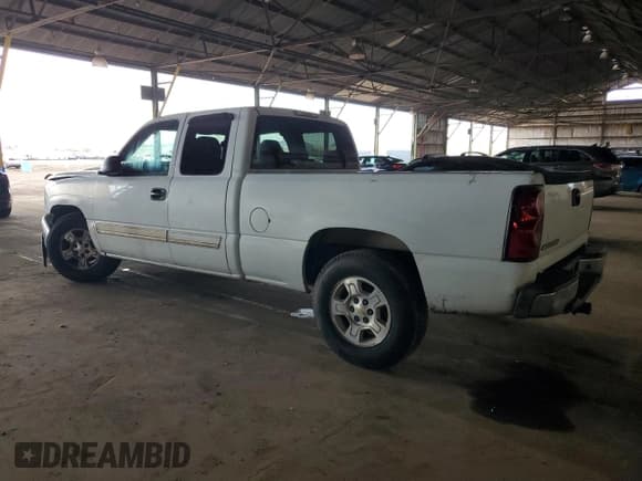 ✅ 2006 Chevrolet Silverado 1500 LT1 • VIN: 2GCEC19Z261276956 • Lot: 93315195. Listed on Copart with 243,403 mi. Free auction sales archive from the USA and detailed vehicle history report at DreamBid. Image 2.