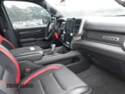 ✅ 2023 Ram 1500 TRX • VIN: 1C6SRFU92PN511174 • Lot: 42448476. Wystawiony na IAAI z przebiegiem 28 165 mil. Bezpłatny archiwum sprzedaży aukcyjnych z USA i szczegółowy raport historii pojazdu na DreamBid. Zdjęcie 5.