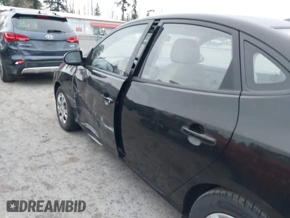 ✅ 2010 Hyundai Elantra GLS • VIN: KMHDU4AD9AU927115 • Lot: 43515234. Listed on IAAI with 86,206 mi. Free auction sales archive from the USA and detailed vehicle history report at DreamBid. Image 15.