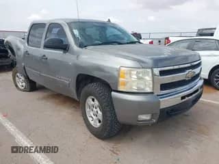 2008 Chevrolet Silverado 1500 LTZ z VIN 2GCEK13M281132553, wystawiony jako IAAI lot #43404240 z przebiegiem 191 343 mil mil oraz . Historia ofert i sprzedaży dostępna na DreamBid. Obrazek 1.
