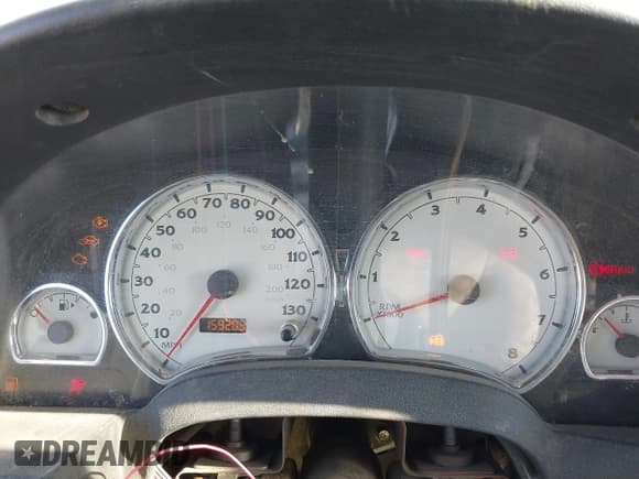 ✅ 2006 Saturn VUE • VIN: 5GZCZ33D96S869582 • Lot: 42011060. Wystawiony na IAAI z przebiegiem 159 203 mil. Bezpłatny archiwum sprzedaży aukcyjnych z USA i szczegółowy raport historii pojazdu na DreamBid. Zdjęcie 7.