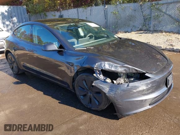 ✅ 2024 Tesla Model 3 • VIN: 5YJ3E1EA2RF761150 • Lot: 43537363. Wystawiony na IAAI z przebiegiem 14 237 mil. Bezpłatny archiwum sprzedaży aukcyjnych z USA i szczegółowy raport historii pojazdu na DreamBid. Zdjęcie 1.