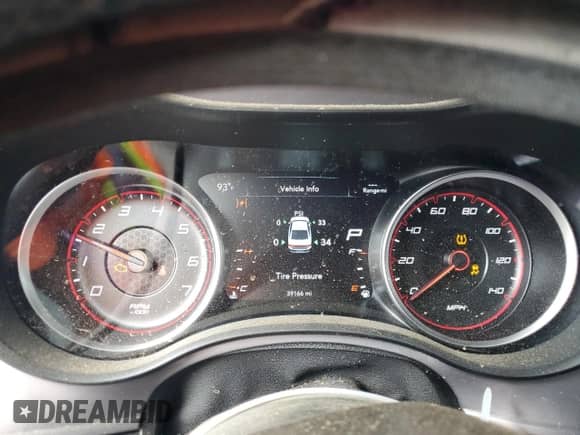 2023 Dodge Charger SXT z VIN 2C3CDXBG7PH700306, wystawiony jako Copart lot #84229085 z przebiegiem 39 166 mil mil oraz Szkoda całkowita • Salvage title. Historia ofert i sprzedaży dostępna na DreamBid. Obrazek 9.