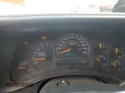 ✅ 2004 Chevrolet Silverado 2500HD Work Truck • VIN: 1GCHK24U24E118338 • Lot: 62908985. Wystawiony na Copart z przebiegiem 68 571 mil. Bezpłatny archiwum sprzedaży aukcyjnych z USA i szczegółowy raport historii pojazdu na DreamBid. Zdjęcie 9.