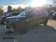 ✅ 2021 Ford Explorer Timberline • VIN: 1FMSK8JH1MGC48465 • Lot: 81636814. Wystawiony na Copart z przebiegiem 59 757 mil. Bezpłatny archiwum sprzedaży aukcyjnych z USA i szczegółowy raport historii pojazdu na DreamBid. Zdjęcie 1.