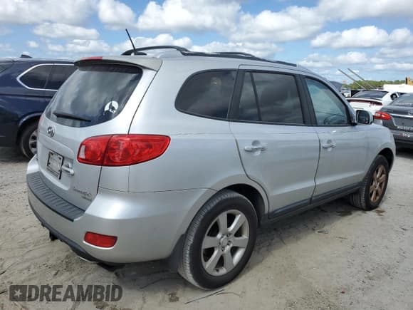 ✅ 2009 Hyundai Santa Fe Limited • VIN: 5NMSH13E89H239419 • Lot: 77276434. Listed on Copart with 274,321 mi. Free auction sales archive from the USA and detailed vehicle history report at DreamBid. Image 3.
