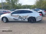 ✅ 2017 Chevrolet Malibu LT • VIN: 1G1ZE5ST3HF205245 • Lot: 43440387. Listed on IAAI with 143,471 mi. Free auction sales archive from the USA and detailed vehicle history report at DreamBid. Image 15.