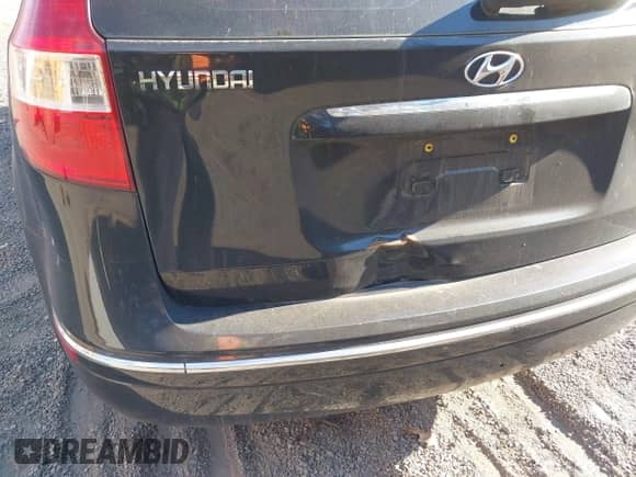 2010 Hyundai Elantra GLS z VIN KMHDC8AE3AU063195, wystawiony jako IAAI lot #40704189 z przebiegiem 159 280 mil mil oraz . Historia ofert i sprzedaży dostępna na DreamBid. Obrazek 14.