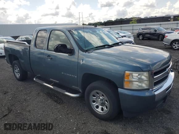 ✅ 2009 Chevrolet Silverado 1500 Work Truck • VIN: 1GCEC19X09Z100286 • Lot: 64410755. Wystawiony na Copart z przebiegiem 125 081 mil. Bezpłatny archiwum sprzedaży aukcyjnych z USA i szczegółowy raport historii pojazdu na DreamBid. Zdjęcie 4.