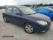 2010 Hyundai Elantra GLS z VIN KMHDU4AD3AU830038, wystawiony jako Copart lot #69097524 z przebiegiem 164 418 mil mil oraz Czysty tytuł • Clean title. Historia ofert i sprzedaży dostępna na DreamBid. Obrazek 4.