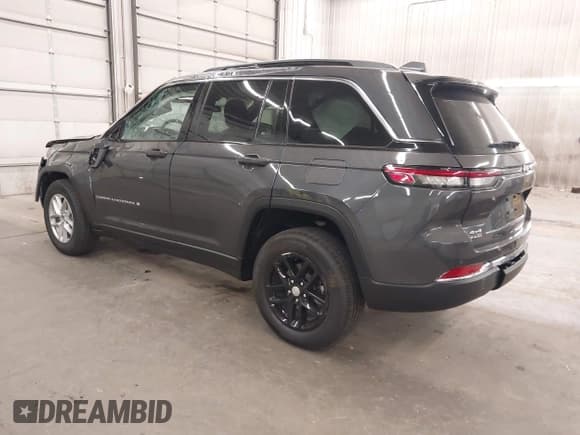 ✅ 2025 Jeep Grand Cherokee Altitude X • VIN: 1C4RJHAG5SC278876 • Лот: 42261321. Опубликован ранее на IAAI с пробегом 819 миль. Бесплатный доступ к архиву аукционных продаж из США и подробный отчёт об истории автомобиля на DreamBid. Изображение 3.