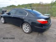 ✅ 2009 Hyundai Genesis • VIN: KMHGC46E99U017557 • Lot: 43324510. Wystawiony na IAAI z przebiegiem 276 635 mil. Bezpłatny archiwum sprzedaży aukcyjnych z USA i szczegółowy raport historii pojazdu na DreamBid. Zdjęcie 3.