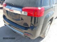 ✅ 2015 GMC Terrain SLT • VIN: 2GKFLTE31F6327520 • Lot: 40365300. Wystawiony na IAAI z przebiegiem 209 143 mil. Bezpłatny archiwum sprzedaży aukcyjnych z USA i szczegółowy raport historii pojazdu na DreamBid. Zdjęcie 6.