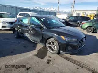 2019 Hyundai Veloster Premium z VIN KMHTG6AF6KU015706, wystawiony jako Copart lot #88063285 z przebiegiem 68 535 mil mil oraz Szkoda całkowita • Salvage title. Historia ofert i sprzedaży dostępna na DreamBid. Obrazek 4.