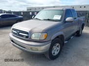 ✅ 2002 Toyota Tundra Limited • VIN: 5TBRT38112S278928 • Lot: 42598707. Listed on IAAI with 210,253 mi. Free auction sales archive from the USA and detailed vehicle history report at DreamBid. Image 2.