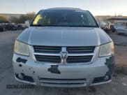 ✅ 2010 Dodge Grand Caravan SXT • VIN: 2D4RN5D19AR229733 • Лот: 91013625. Опубликован ранее на Copart с пробегом 197 139 миль. Бесплатный доступ к архиву аукционных продаж из США и подробный отчёт об истории автомобиля на DreamBid. Изображение 5.