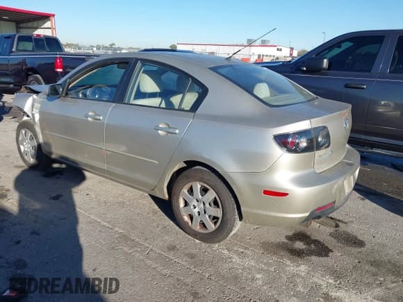 ✅ 2007 Mazda 3 i Sport • VIN: JM1BK12F771656243 • Lot: 43323460. Listed on IAAI with 167,515 mi. Free auction sales archive from the USA and detailed vehicle history report at DreamBid. Image 3.