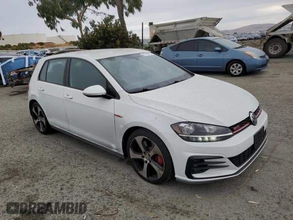 ✅ 2019 Volkswagen Golf GTI S • VIN: 3VW6T7AU7KM017709 • Lot: 81783975. Listed on Copart with 95,084 mi. Free auction sales archive from the USA and detailed vehicle history report at DreamBid. Image 4.
