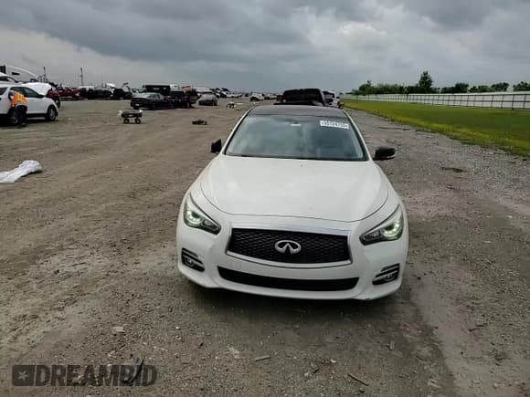 ✅ 2017 Infiniti Q50 Signature Edition • VIN: JN1EV7AP5HM743448 • Lot: 55124755. Listed on Copart with 84,348 mi. Free auction sales archive from the USA and detailed vehicle history report at DreamBid. Image 13.