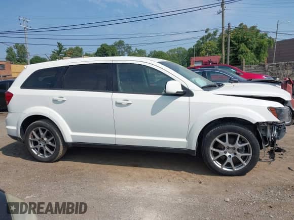 2015 Dodge Journey R/T z VIN 3C4PDCEGXFT699403, wystawiony jako IAAI lot #42908751 z przebiegiem 50 828 mil mil oraz . Historia ofert i sprzedaży dostępna na DreamBid. Obrazek 14.