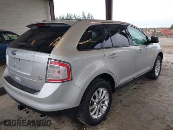 ✅ 2009 Ford Edge SEL • VIN: 2FMDK48C89BA96355 • Lot: 43539372. Wystawiony na IAAI z przebiegiem 166 311 mil. Bezpłatny archiwum sprzedaży aukcyjnych z USA i szczegółowy raport historii pojazdu na DreamBid. Zdjęcie 4.