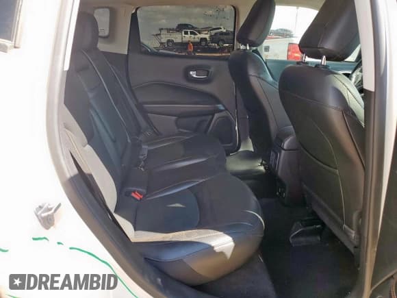 ✅ 2019 Jeep Compass Limited • VIN: 3C4NJDCB9KT650037 • Лот: 82364895. Опубликован ранее на Copart с пробегом 95 895 миль. Бесплатный доступ к архиву аукционных продаж из США и подробный отчёт об истории автомобиля на DreamBid. Изображение 11.