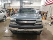 ✅ 2006 Chevrolet Silverado 2500HD LT3 • VIN: 1GCHK23U26F271526 • Лот: 63318455. Опубликован ранее на Copart с пробегом 202 510 миль. Бесплатный доступ к архиву аукционных продаж из США и подробный отчёт об истории автомобиля на DreamBid. Изображение 5.