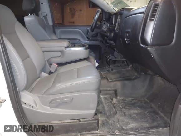 ✅ 2018 Chevrolet Silverado 1500 Work Truck • VIN: 3GCUKNEC7JG182613 • Лот: 41024739. Опубликован ранее на IAAI с пробегом 159 973 миль. Бесплатный доступ к архиву аукционных продаж из США и подробный отчёт об истории автомобиля на DreamBid. Изображение 5.