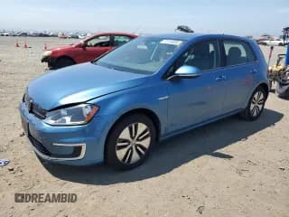 ✅ 2016 Volkswagen Golf SE • VIN: WVWKP7AU7GW913442 • Lot: 70146095. Wystawiony na Copart z przebiegiem 94 043 mil. Bezpłatny archiwum sprzedaży aukcyjnych z USA i szczegółowy raport historii pojazdu na DreamBid. Zdjęcie 1.