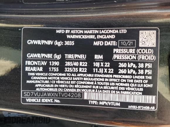 ✅ 2022 Aston Martin DBX • VIN: SD7VUJAWXNTV04208 • Lot: 64977765. Wystawiony na Copart z przebiegiem 30 667 mil. Bezpłatny archiwum sprzedaży aukcyjnych z USA i szczegółowy raport historii pojazdu na DreamBid. Zdjęcie 13.