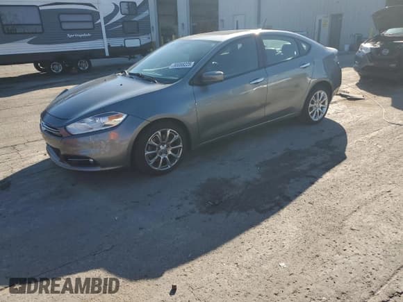 ✅ 2013 Dodge Dart Limited • VIN: 1C3CDFCA3DD185978 • Lot: 90088225. Wystawiony na Copart z przebiegiem 203 505 mil. Bezpłatny archiwum sprzedaży aukcyjnych z USA i szczegółowy raport historii pojazdu na DreamBid. Zdjęcie 1.
