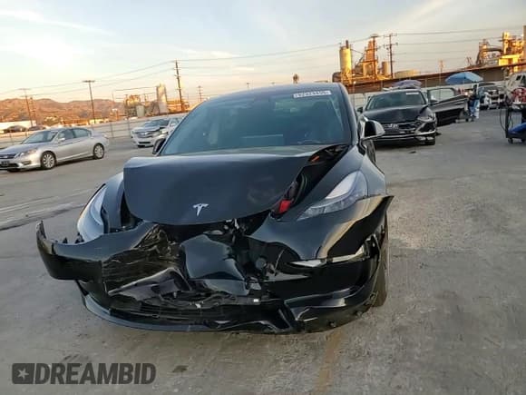 ✅ 2021 Tesla Model 3 Long Range • VIN: 5YJ3E1EB8MF061067 • Lot: 92323455. Wystawiony na Copart z przebiegiem 26 683 mil. Bezpłatny archiwum sprzedaży aukcyjnych z USA i szczegółowy raport historii pojazdu na DreamBid. Zdjęcie 13.