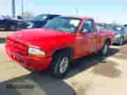 2000 Dodge Dakota z VIN 1B7FL26PXYS774614, wystawiony jako IAAI lot #41421195 z przebiegiem 188 823 mil mil oraz . Historia ofert i sprzedaży dostępna na DreamBid. Obrazek 2.