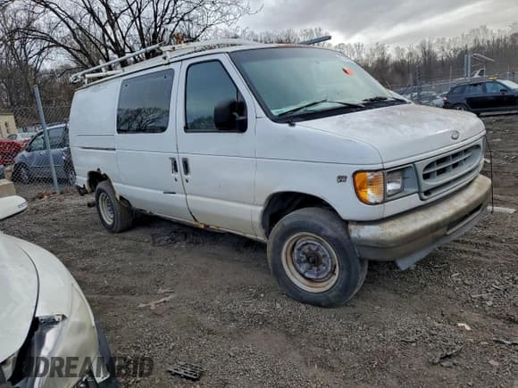 ✅ 2002 Ford Econoline Cargo Commercial • VIN: 1FTSE34L22HB15736 • Lot: 96740295. Listed on Copart with 390,229 mi. Free auction sales archive from the USA and detailed vehicle history report at DreamBid. Image 4.