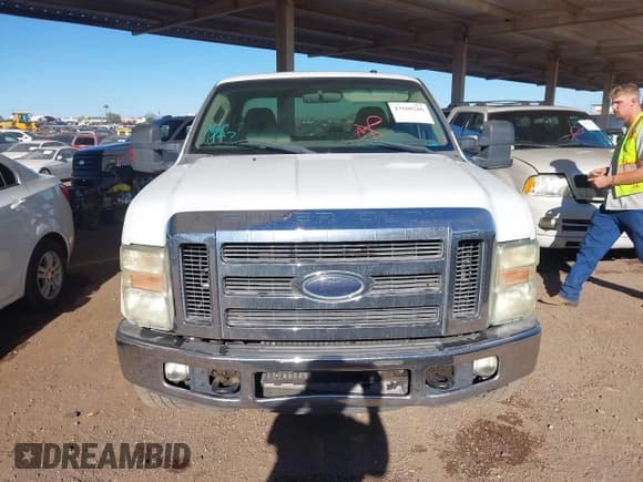 ✅ 2008 Ford F-250 XL • VIN: 1FTSX20R08EA52497 • Lot: 43560266. Listed on IAAI with 300,539 mi. Free auction sales archive from the USA and detailed vehicle history report at DreamBid. Image 11.
