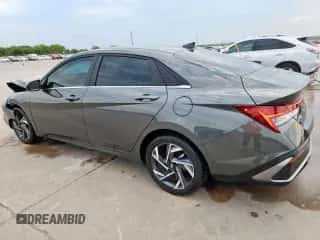 2024 Hyundai Elantra SEL с VIN KMHLS4DG8RU718628, выставлен на аукционе Copart как лот 70371085 с пробегом 18 560 миль миль и Чистый • Clean title. История ставок и продаж доступна на DreamBid. Изображение 2.