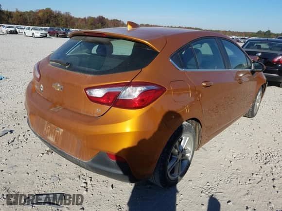 ✅ 2017 Chevrolet Cruze LT • VIN: 3G1BE6SMXHS581338 • Лот: 55974490. Размещён на Copart с пробегом 29 595 миль миль. Получите бесплатный доступ к архиву аукционных продаж из США и посмотрите подробный отчёт об истории автомобиля на DreamBid. Изображение 4.