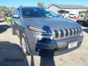 ✅ 2014 Jeep Cherokee Latitude • VIN: 1C4PJLCS3EW143135 • Lot: 43331122. Wystawiony na IAAI z przebiegiem 108 204 mil. Bezpłatny archiwum sprzedaży aukcyjnych z USA i szczegółowy raport historii pojazdu na DreamBid. Zdjęcie 1.