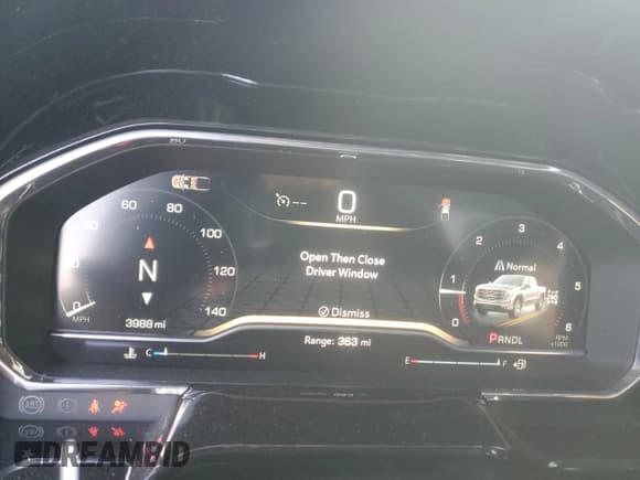 ✅ 2025 GMC Sierra 1500 Elevation • VIN: 1GTRUJEKXSZ150367 • Лот: 48239605. Опубликован ранее на Copart с пробегом 3 988 миль. Бесплатный доступ к архиву аукционных продаж из США и подробный отчёт об истории автомобиля на DreamBid. Изображение 9.