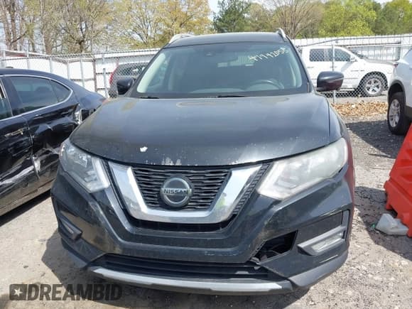 ✅ 2018 Nissan Rogue S • VIN: 5N1AT2MT2JC812827 • Lot: 41942055. Wystawiony na IAAI z przebiegiem 201 875 mil. Bezpłatny archiwum sprzedaży aukcyjnych z USA i szczegółowy raport historii pojazdu na DreamBid. Zdjęcie 12.